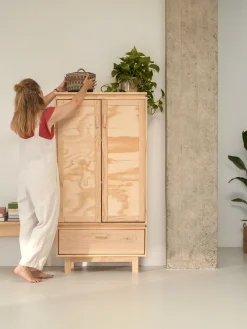 AIKA armario bajo con cajón 78x156