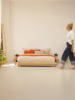 LUR cama tatami con mesitas 140